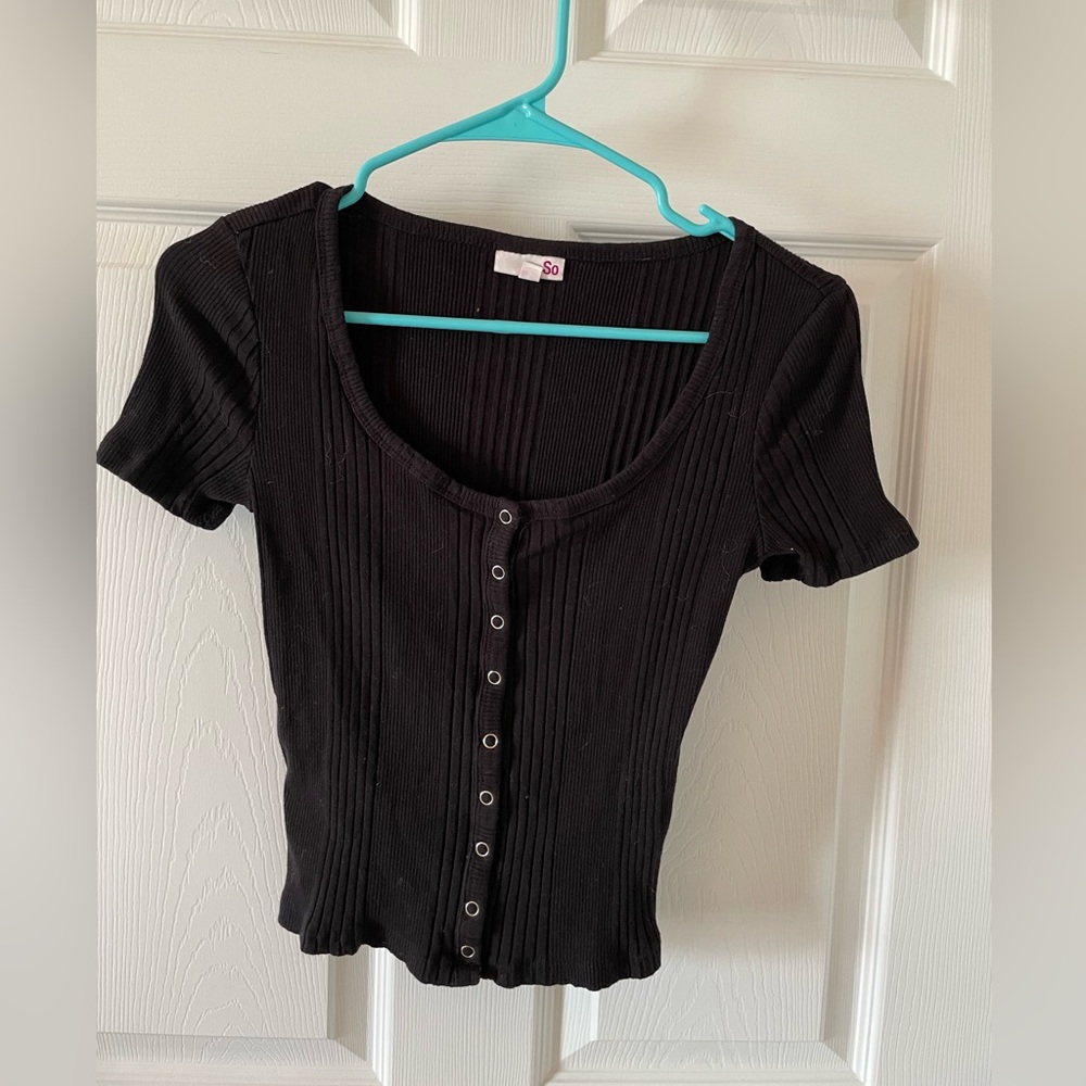 SO - Button Down Black Top - T Shirt - Size Small